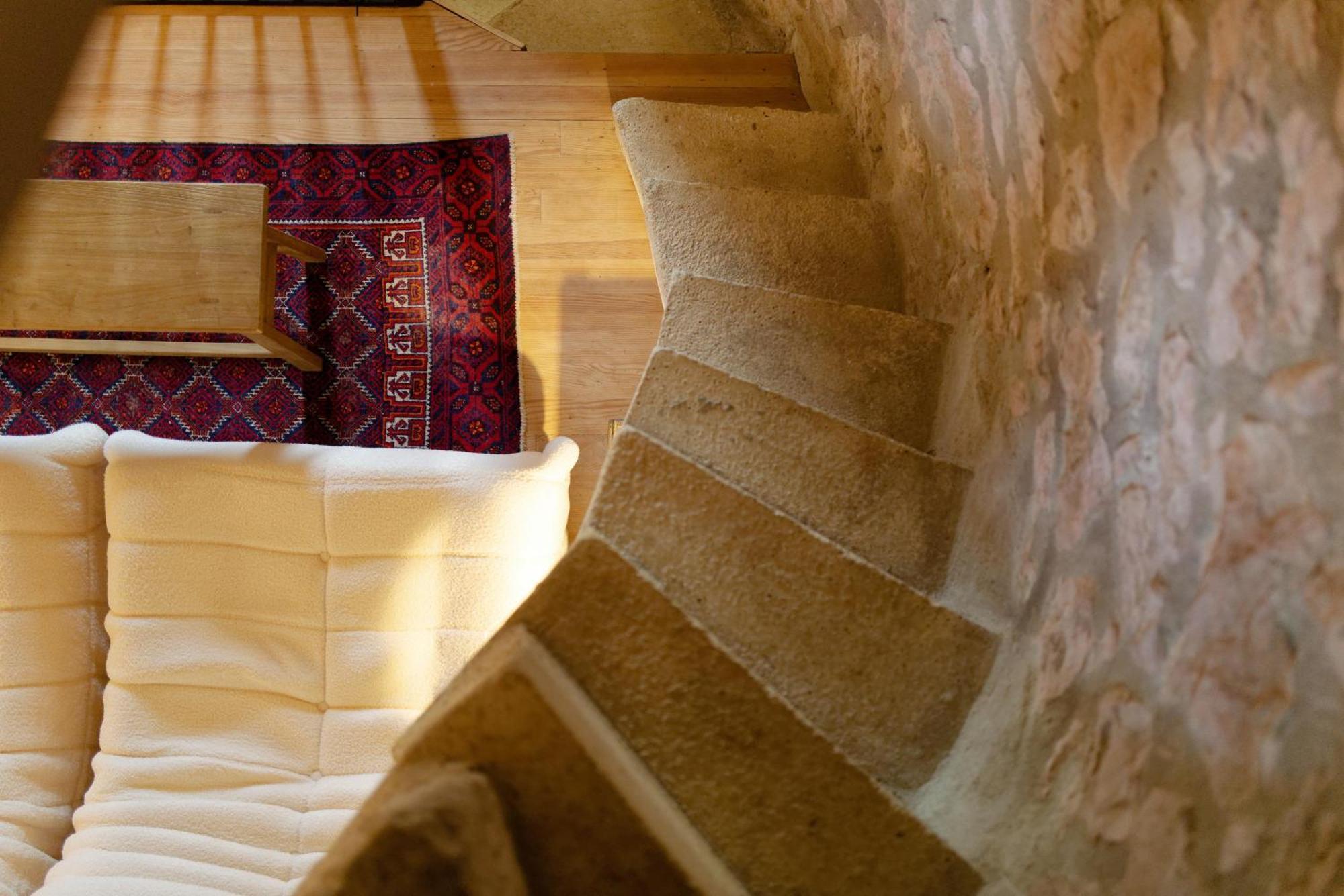 Enchanting Windmill Retreat Loubes-Bernac Bagian luar foto